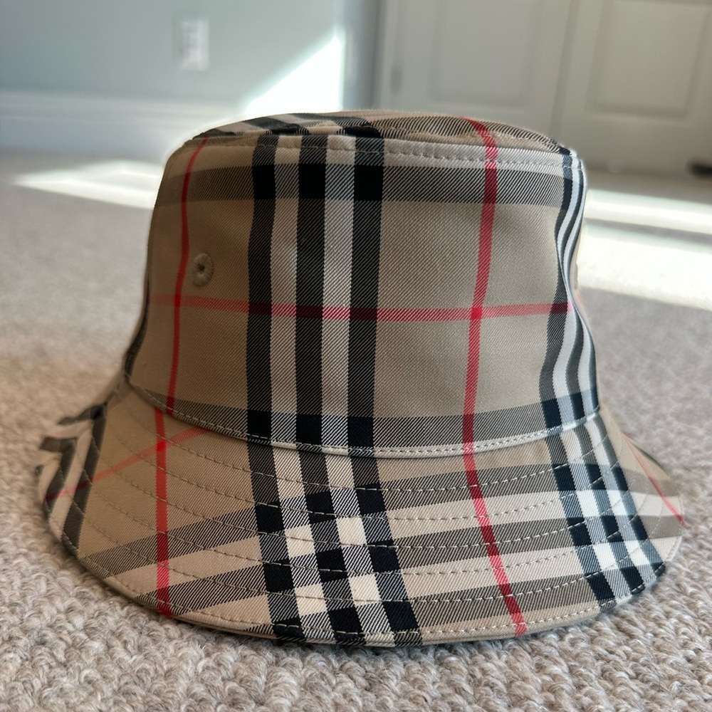 Baby Toddler Boys Burberry Bucket Hat 12-18 Months